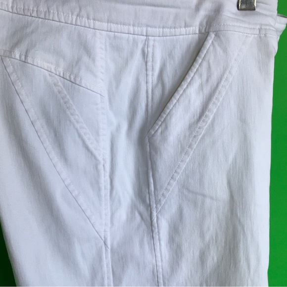 Style & Co Women’s Stretch White Capris - Picture 2 of 7